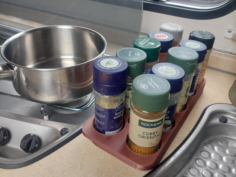 Spice Rack 10 pieces