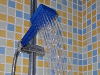 Squared shower head