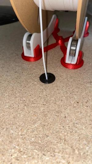 Filament through hole for a 8mm hole   