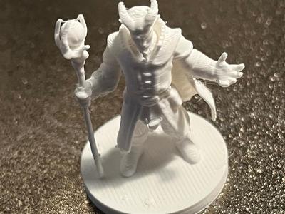 Male Tiefling Warlock
