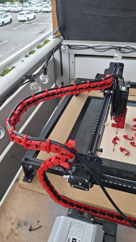Longer Ray 5 Laser Engraver /Holder for hose on the drag chain