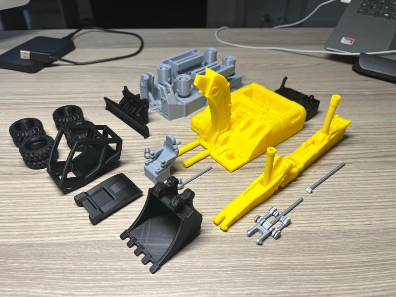 Articulated excavator by Fab365