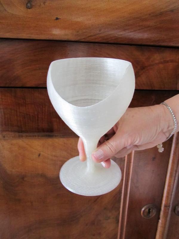 Nose cut-out stemmed glass