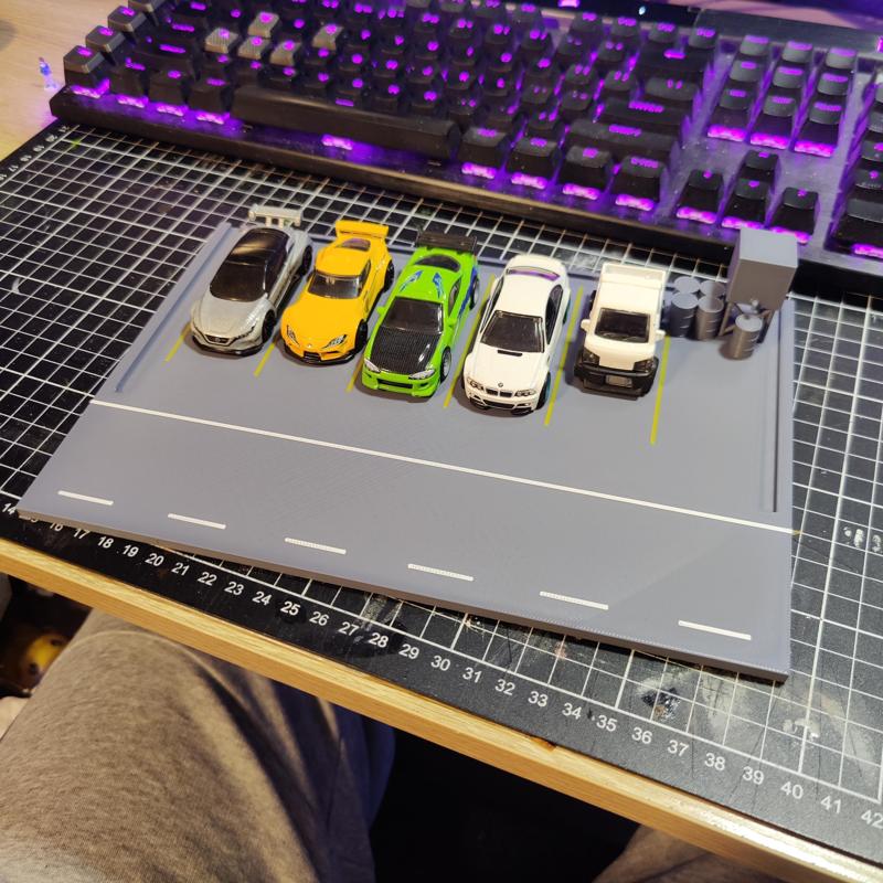 1:64 Garage Offset Parking Bays - Early Bird Price