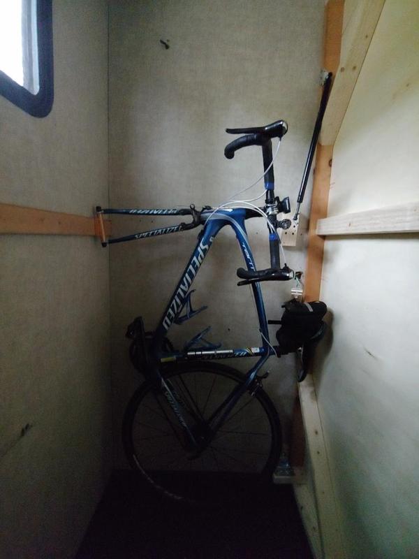 Road bike and Mountain bike angled fork-mount bracket for turned handlebars