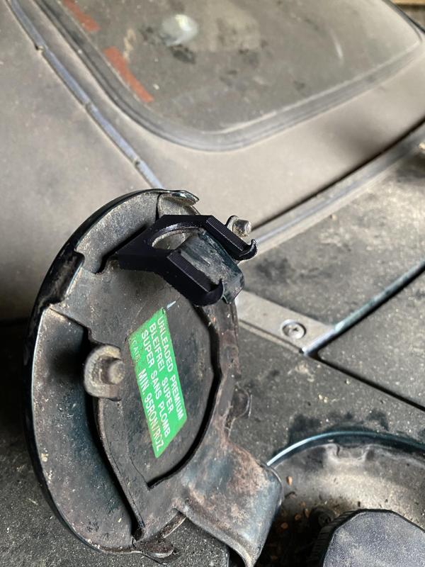 NA/NB Miata fuel cap holder
