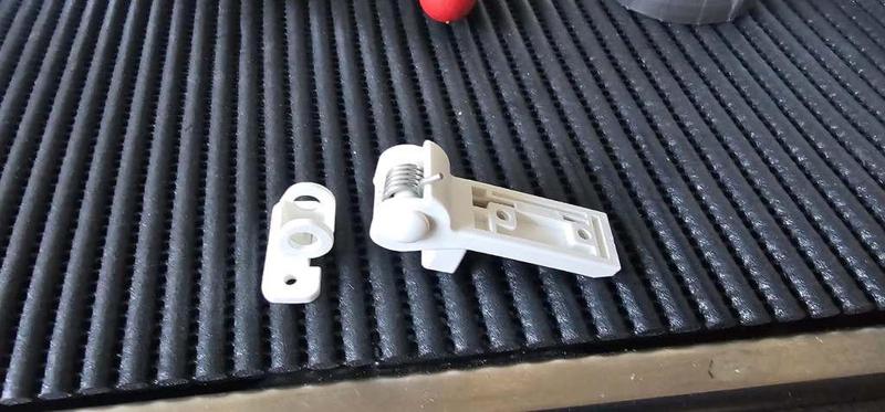 thetford charniere frigo