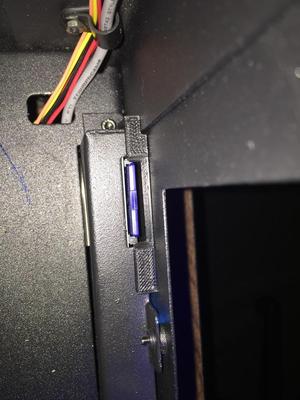 Qiditech/FF Creator Pro SD Slot Protector