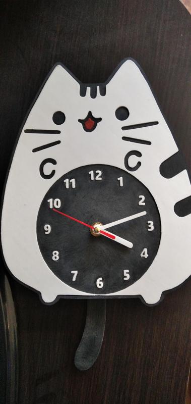 KITTY CLOCK