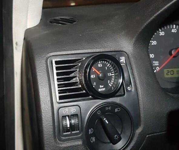 Golf IV (mk4)  - bora 52mm boost gauge vent mount