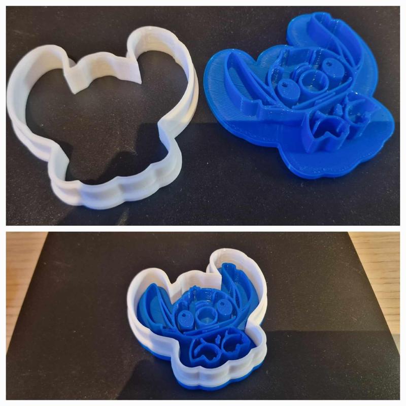 5 STITCH coin holders