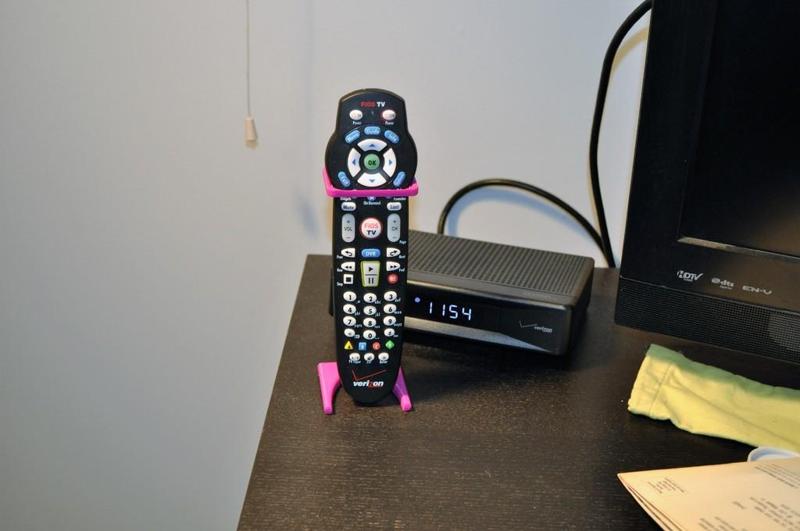 Verizon Fios Remote Desk or Wall Holder