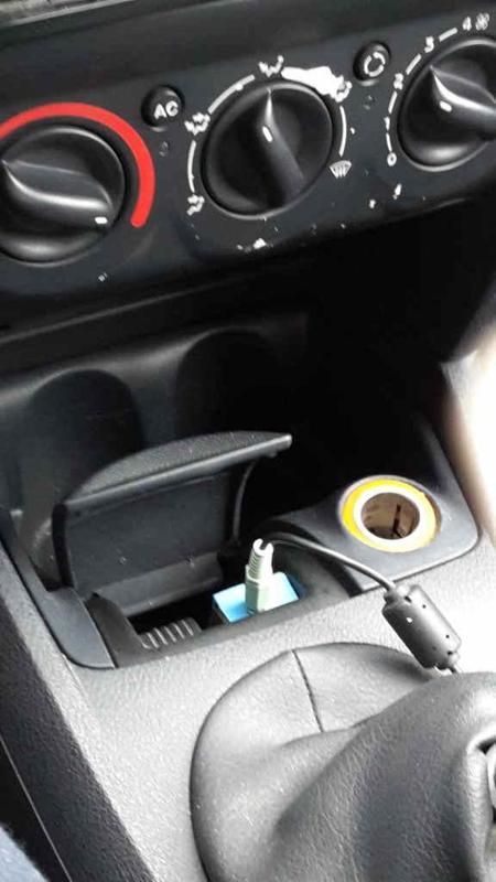 renault clio female jack support