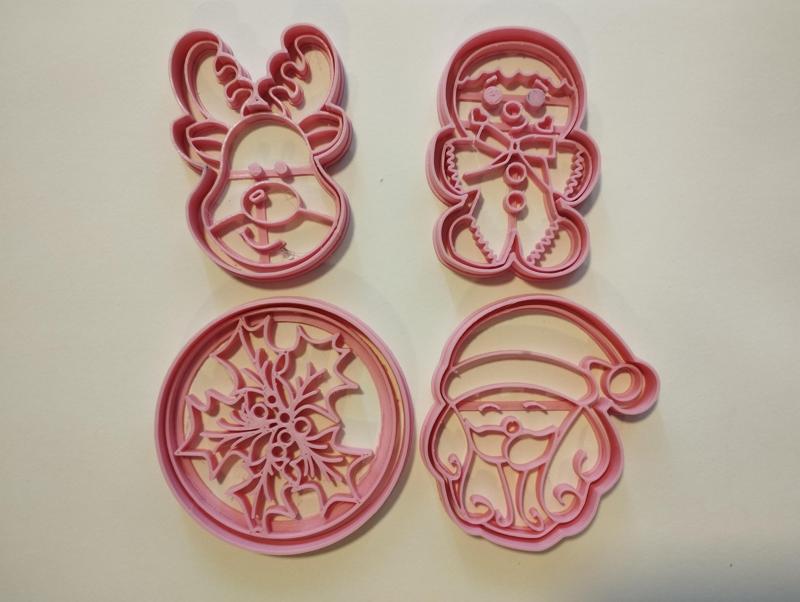 CHRISTMAS - CHRISTMAS COOKIE CUTTERS