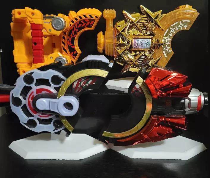 Kamen Rider Geats Raise Buckle Display Holders