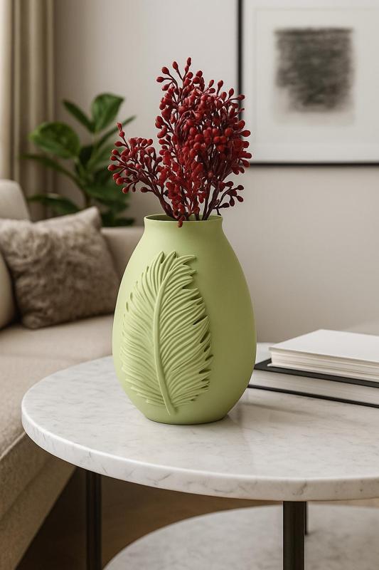 Willowdrop Vase with Leaf Relief – Nature-Inspired Decor