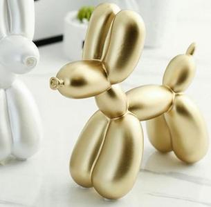 Balloon Dog Sculpture