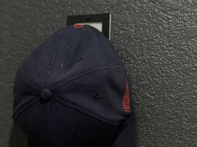 Modern single hat rack