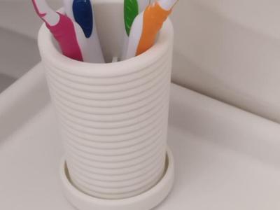 Toothbrush holder