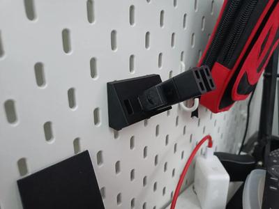 Skandis / SKÅDIS USB holder using universal pegs   