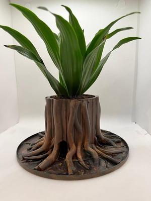 Tree Stump Plantpot