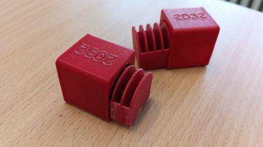 LIR2032 pack of 5 with cover remix