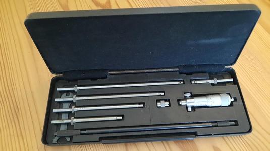 Moore & Wright Internal Micrometer set internal tray