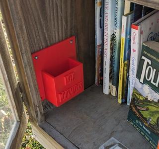 Bookmark holder - mountable