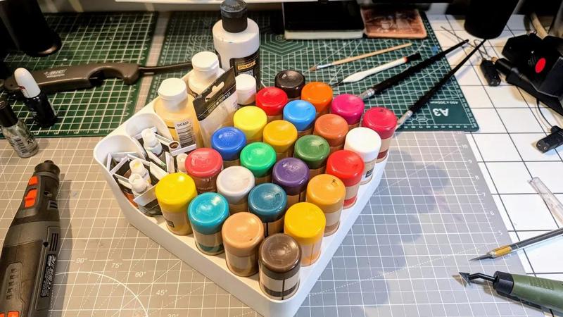 Acrylic paint oranizer   