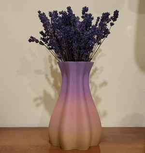 beautiful wavy vase