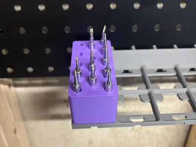 Gridfinity solder tip holder 2x2