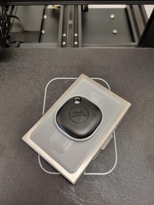 Samsung SmartTag holder 