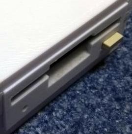 Amiga 500 Chinon FB 354 Floppy Drive Faceplate