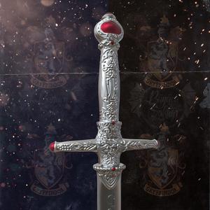 Godric Gryffindor's Sword - Harry Potter