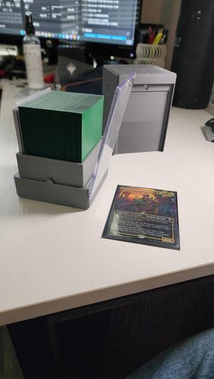 MtG Commander Deckbox with Commander Display Window