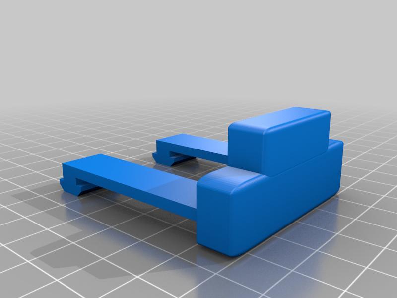 Centre clip on light mount 