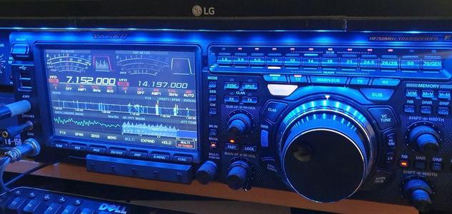 Yaesu FTDX 101 button panel