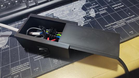 Electric connection switched box