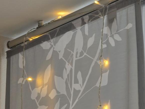Simple Hook for Christmas Lights on IKEA KVARTAL