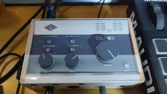 Universal Audio Volt 276 full face cover   