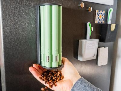 Coffee XXXL Revolver Dispenser + Window Revolver   