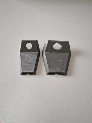 Apriscatole per lattine e barattoli di legumi e tonno   