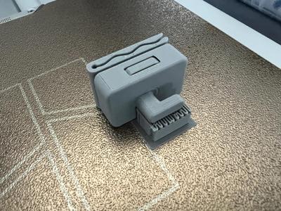 Pegboard Accessory - Rotatable Note Clip (Card Holder)