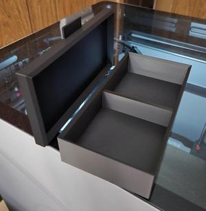 BOX WITH 2 COMPARTMENTS AND LID