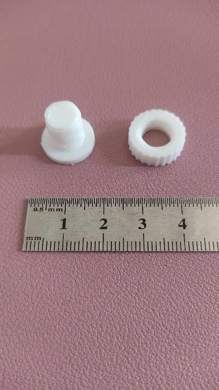 Screw cap for anthill   