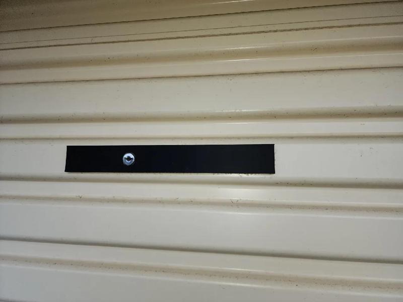 B&D RollerDoor Faceplate Replacement   