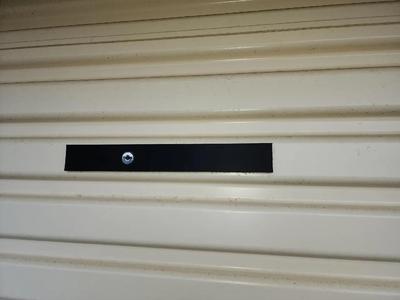 B&D RollerDoor Faceplate Replacement   