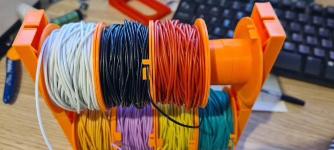 Cable spool - Soldering, Arduino, Electronics