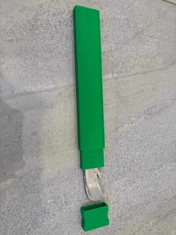 Bauer ice Hockey Skates Runners storage case   