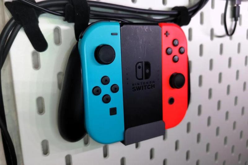 Nintendo Switch Joy-Con Grip Ikea Skådis Mount   